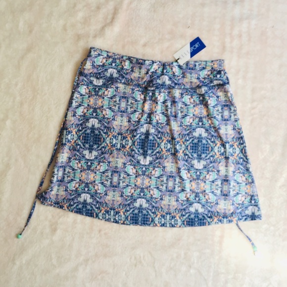 ELLE Sport Swim Skirt Beach Cover Up - Picture 5 of 11